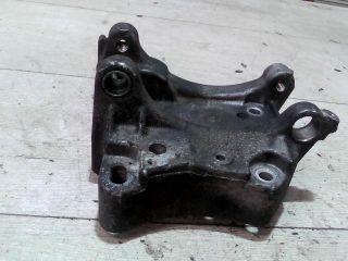 bontott PEUGEOT 307 Generátor Tartó Bak