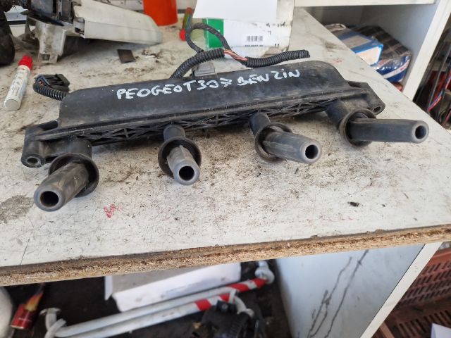 bontott PEUGEOT 307 Gyújtótrafó Szett