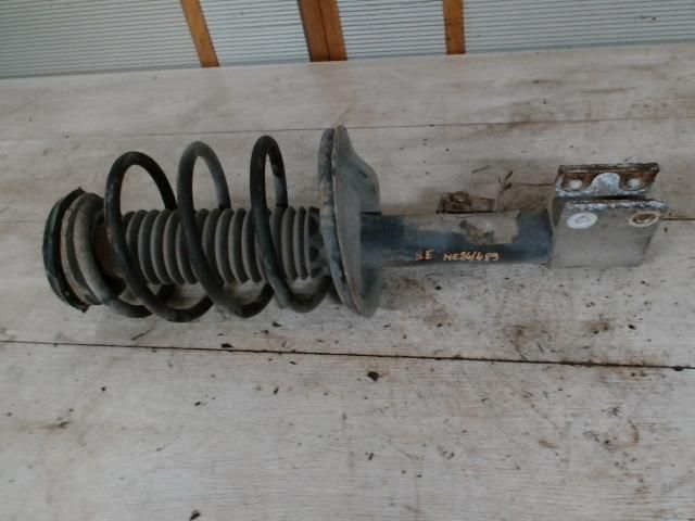 bontott PEUGEOT 307 Bal első Gólyaláb (Lengécsillapító, Rugó)