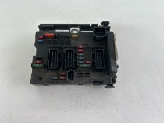 bontott PEUGEOT 307 Biztosítéktábla Motortér