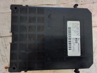 bontott PEUGEOT 307 Biztosítéktábla Motortér