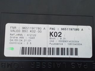 bontott PEUGEOT 307 Biztosítéktábla Motortér