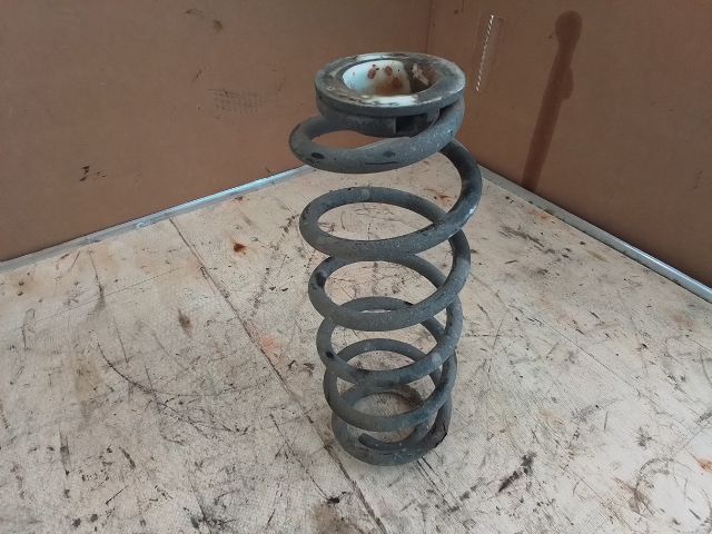 bontott PEUGEOT 307 Hátsó Rugó