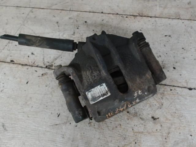 bontott PEUGEOT 307 Jobb első Féknyereg Munkahengerrel