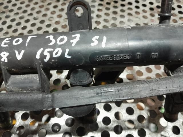 bontott PEUGEOT 307 Közösnyomócső