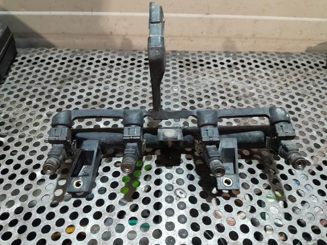 bontott PEUGEOT 307 Közösnyomócső