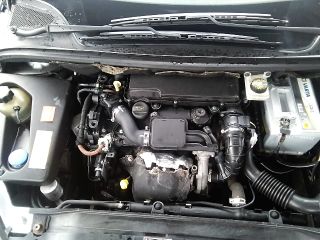 bontott PEUGEOT 307 Motor (Fűzött blokk hengerfejjel)