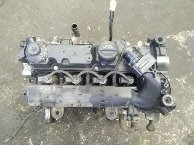 bontott PEUGEOT 307 Motor (Fűzött blokk hengerfejjel)