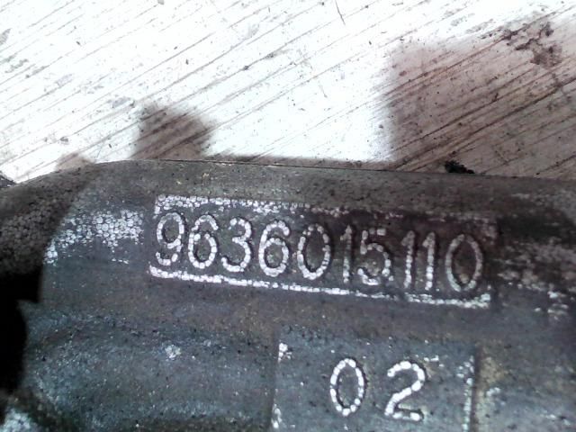 bontott PEUGEOT 307 Olajszűrő Ház