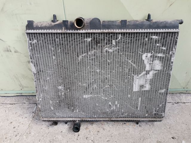 bontott PEUGEOT 307 Vízhűtő Radiátor (Klímás)