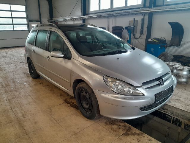 bontott PEUGEOT 307 Első Bölcső