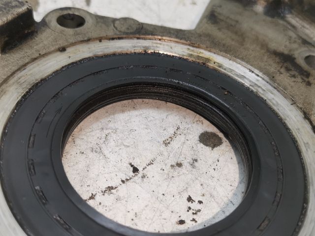 bontott PEUGEOT 307 Első Főtengely Szimmeringház