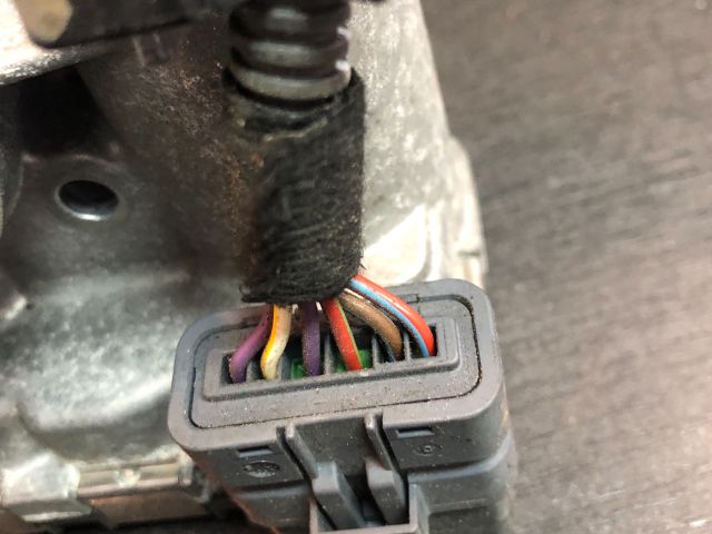 bontott PEUGEOT 307 Fojtószelep (Elektromos)