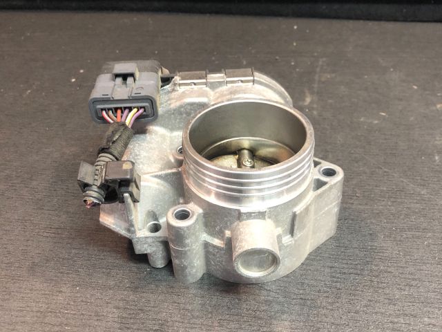 bontott PEUGEOT 307 Fojtószelep (Elektromos)