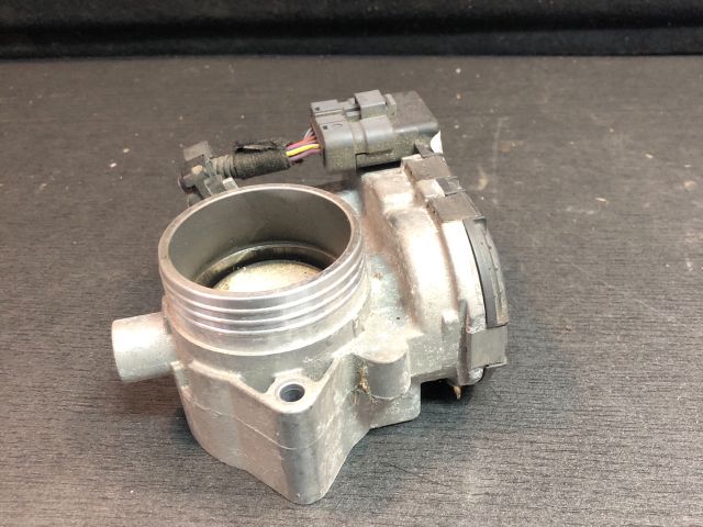 bontott PEUGEOT 307 Fojtószelep (Elektromos)