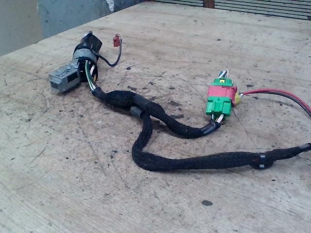 bontott PEUGEOT 307 Gyújtáskapcsoló