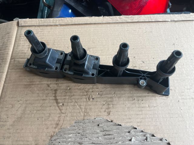 bontott PEUGEOT 307 Gyújtótrafó