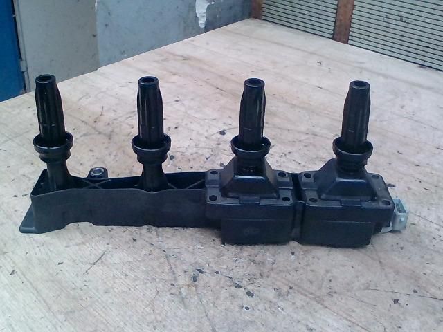 bontott PEUGEOT 307 Gyújtótrafó