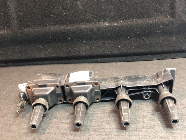 bontott PEUGEOT 307 Gyújtótrafó