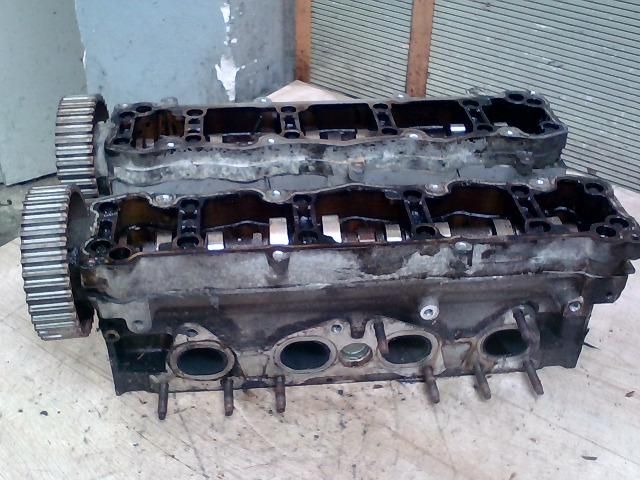 bontott PEUGEOT 307 Hengerfej