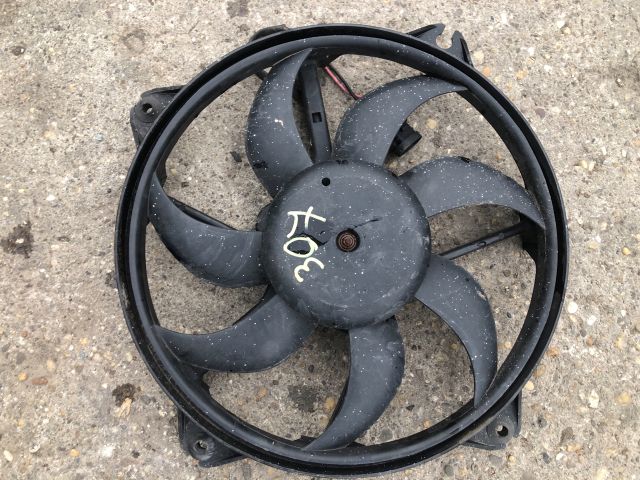 bontott PEUGEOT 307 Hűtőventilátor