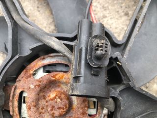 bontott PEUGEOT 307 Hűtőventilátor