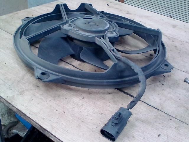 bontott PEUGEOT 307 Hűtőventilátor