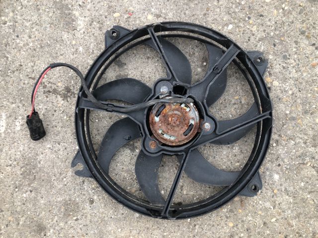 bontott PEUGEOT 307 Hűtőventilátor