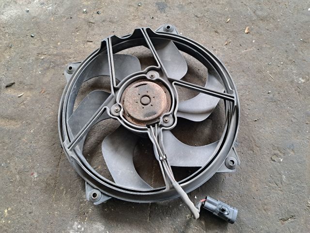 bontott PEUGEOT 307 Hűtőventilátor