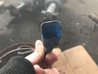 bontott PEUGEOT 307 Jobb első Csonkállvány Kerékaggyal