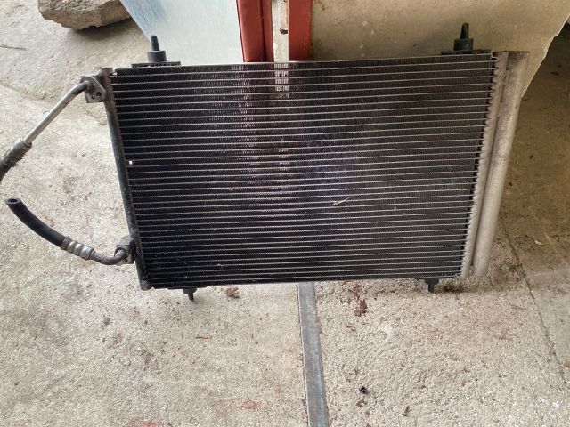 bontott PEUGEOT 307 Klímahűtő Radiátor