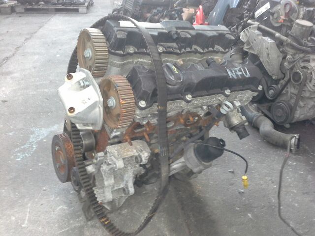 bontott PEUGEOT 307 Motor (Fűzött blokk hengerfejjel)