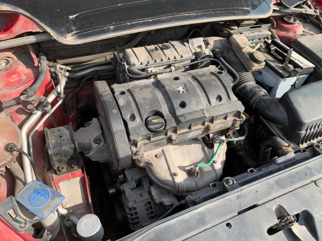 bontott PEUGEOT 307 Motor (Fűzött blokk hengerfejjel)
