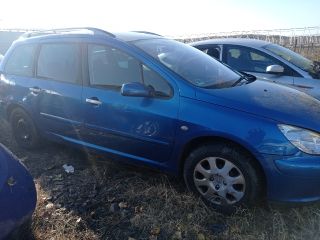 bontott PEUGEOT 307 Motor Tartó Bak Bal