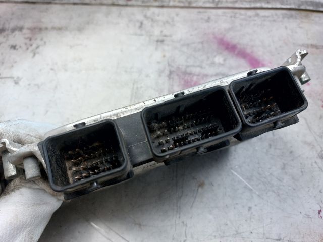 bontott PEUGEOT 307 Motorvezérlő