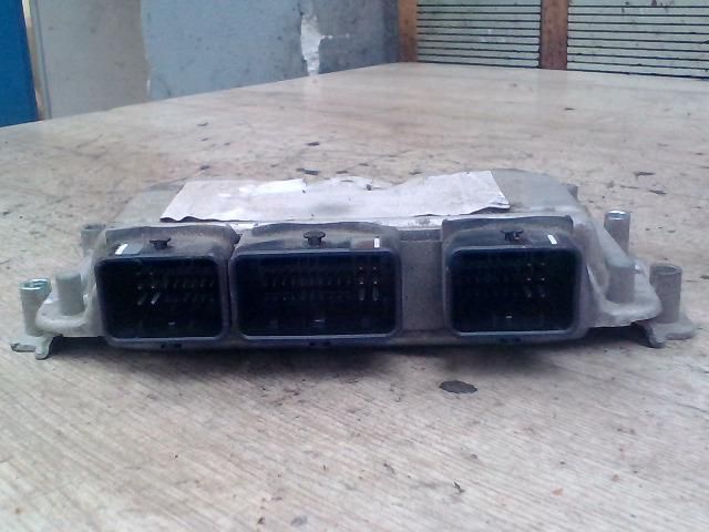 bontott PEUGEOT 307 Motorvezérlő