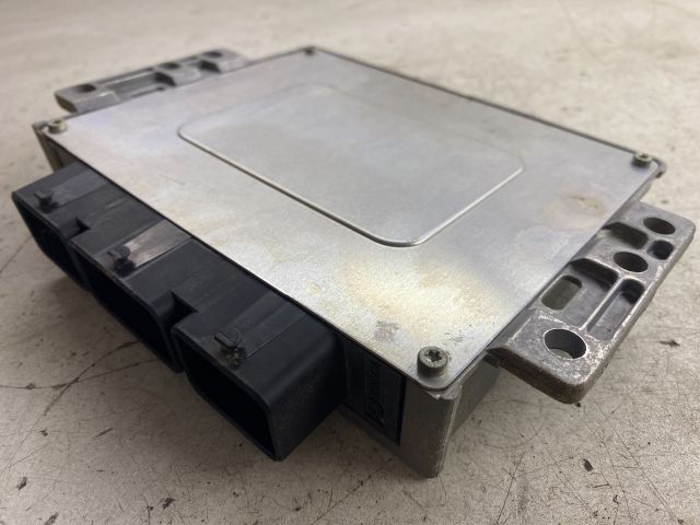 bontott PEUGEOT 307 Motorvezérlő