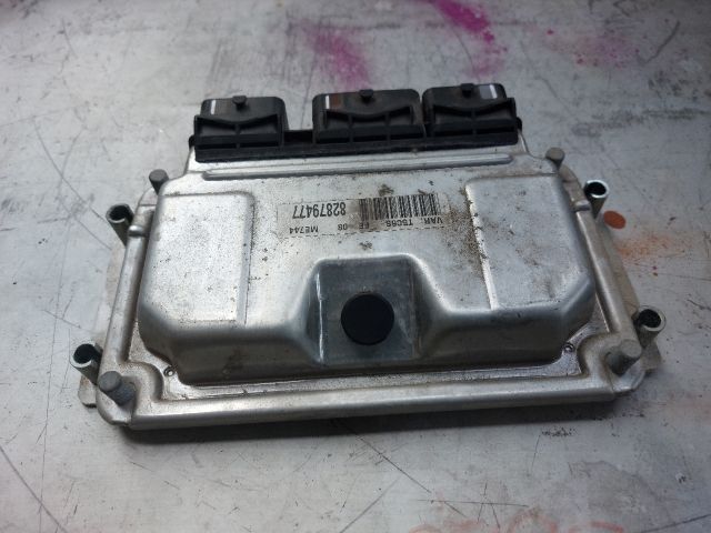 bontott PEUGEOT 307 Motorvezérlő