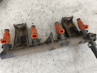 bontott PEUGEOT 307 Porlasztó Sor / Híd