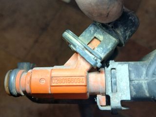 bontott PEUGEOT 307 Porlasztó Sor / Híd