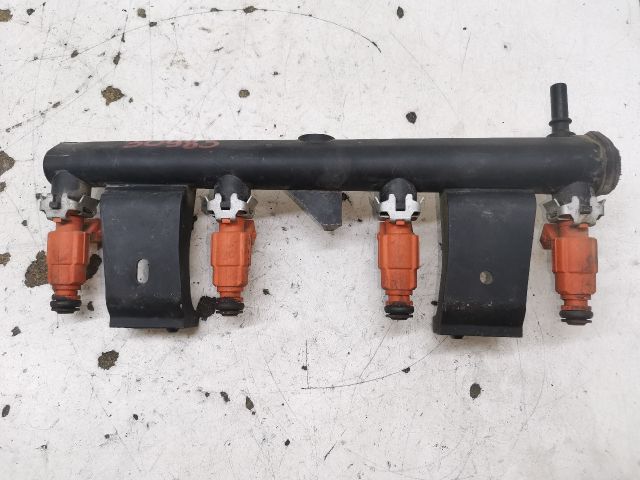 bontott PEUGEOT 307 Porlasztó Sor / Híd