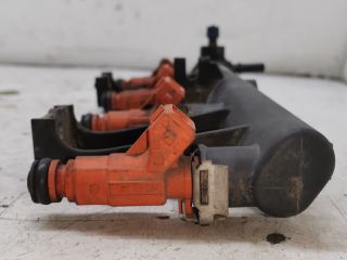 bontott PEUGEOT 307 Porlasztó Sor / Híd