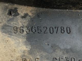 bontott PEUGEOT 307 Porlasztó Sor / Híd