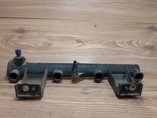 bontott PEUGEOT 307 Porlasztó Sor / Híd