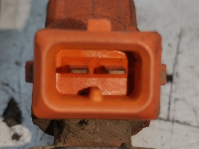 bontott PEUGEOT 307 Porlasztó Sor / Híd