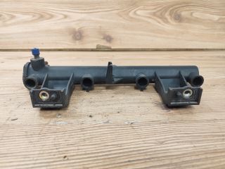 bontott PEUGEOT 307 Porlasztó Sor / Híd