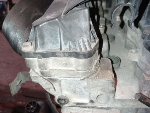 bontott PEUGEOT 307 Szívó Vezérműtengely