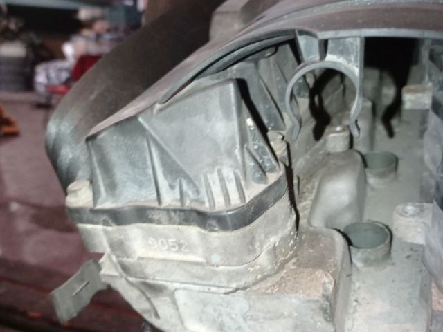 bontott PEUGEOT 307 Szívó Vezérműtengely