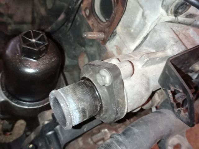 bontott PEUGEOT 307 Termosztátház