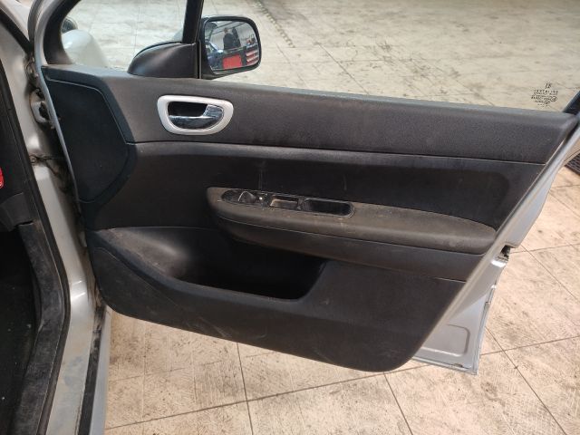 bontott PEUGEOT 307 Üzemanyag Szivattyú